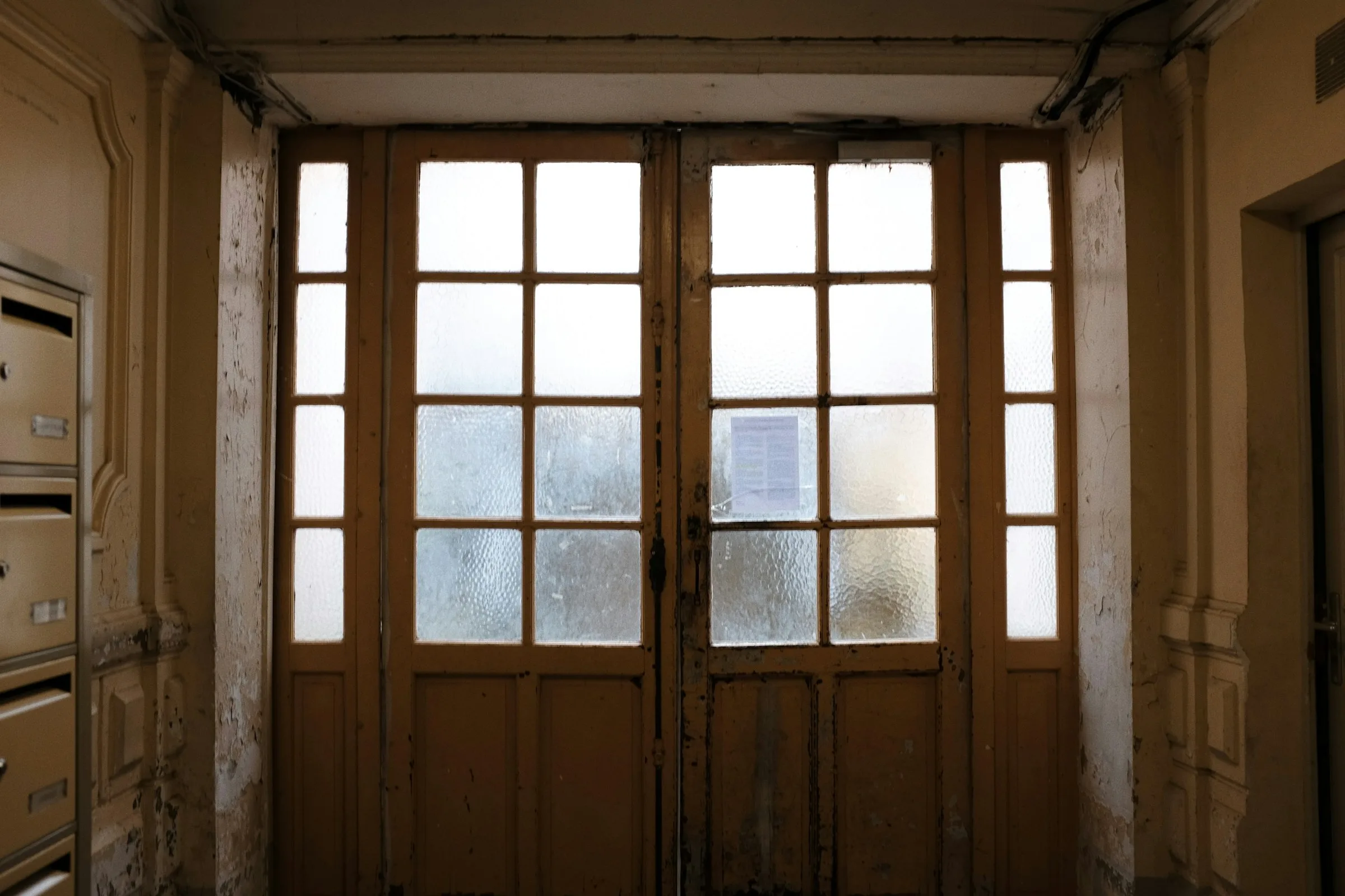 Coaching vs Therapy: What Nobody Tells You When You're Deciding